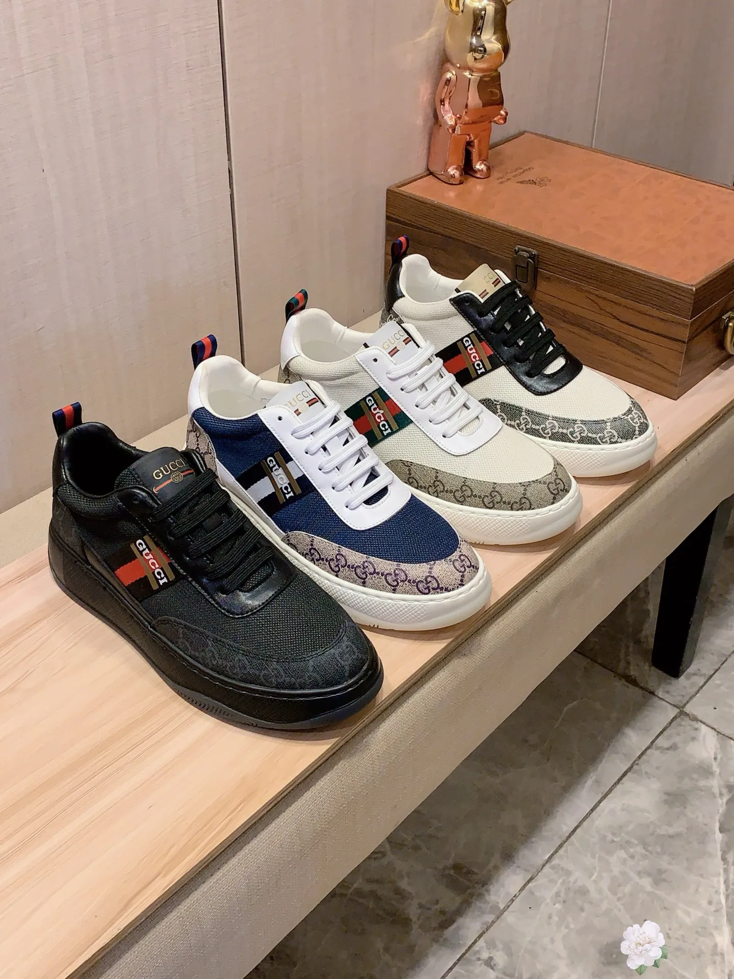 Men's Men's Shoes💰442💰💰🎩🎩[Lightning][Lightning] "Gucci*" The latest and most popular casual shoes, top brand [seduce] luxury~purchase, top~quality. [Strong] The upper is made of imported breathable cowhide with material ➕ breathable sheepskin lining (•) and fine workmanship. The original stylish and stylish soft rubber wear-resistant and non-slip outsole is light and comfortable on the feet. The real thing looks better when photographed in person. No. 143: Code: 38-44, 45 can be customized, 4️⃣ colors are available